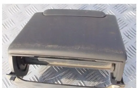 Renault Laguna I Glove box