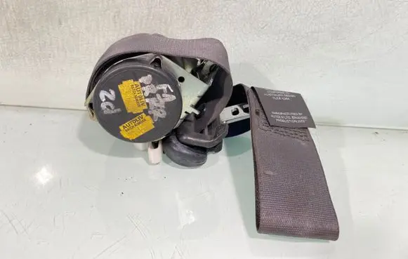 Land Rover Freelander Front seatbelt 