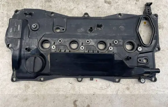 Toyota RAV 4 (XA50) Rocker cam cover 1120125032