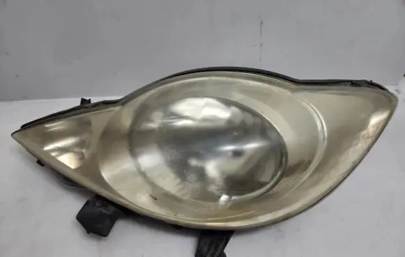 Peugeot 107 Headlight/headlamp 811500H030