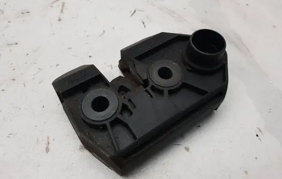 Land Rover Range Rover L322 Tailgate/trunk/boot lock/catch/latch CWC500020 7016048