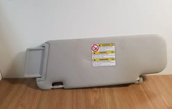 Mazda CX-7 Sun visor