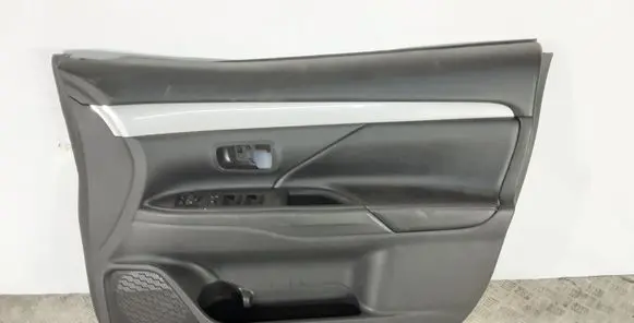Mitsubishi Outlander Front door card panel trim
