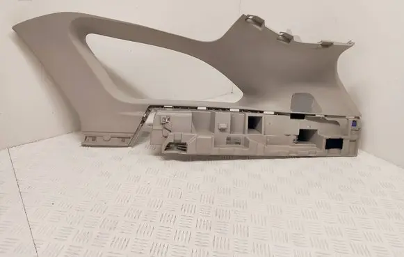 Renault Talisman (D)pillar trim (top) 769344972R