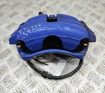 Volkswagen PASSAT B8 Front brake caliper 5G0615124E