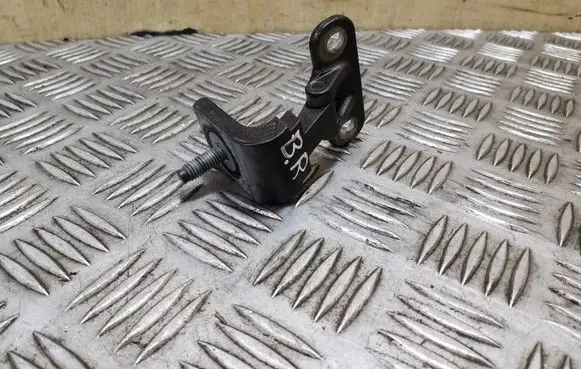 Volkswagen PASSAT B8 Tailgate/trunk/boot hinge 8V3827299A