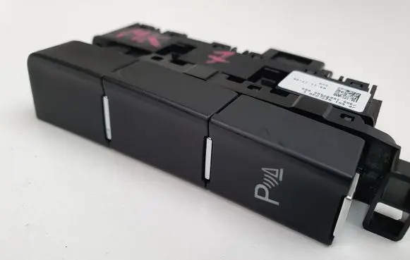 Volkswagen Golf VII Parking (PDC) sensor switch 5G1927238E