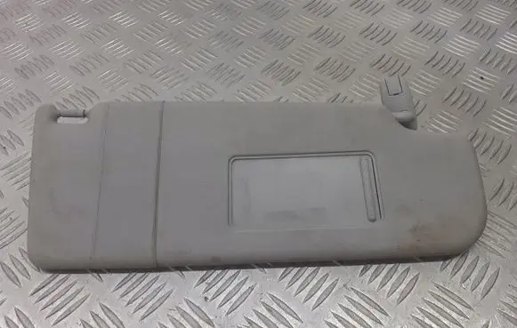 Skoda Octavia Mk2 (1Z) Centre console side trim front 1Z0857552C