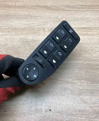 BMW 5 E39 Electric window control switch 6904306 406892
