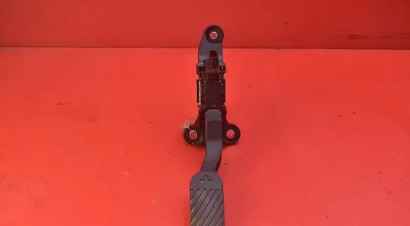 Hyundai Ioniq Accelerator throttle pedal 32700-XXXXX
