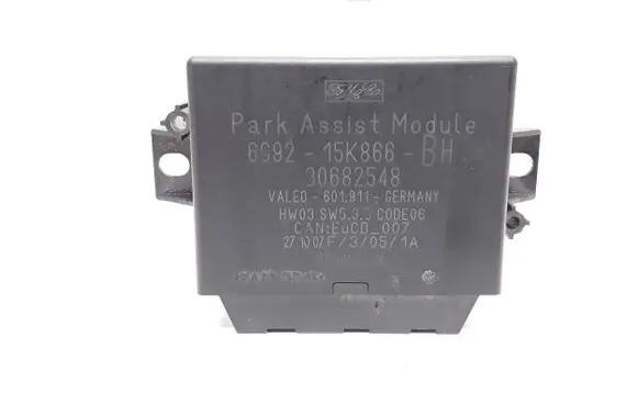 Volvo XC70 Parking PDC control unit/module 30682548 6G9215K866BH