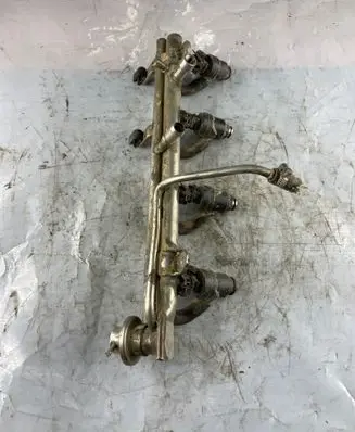 BMW 3 E46 Fuel injectors set D3768FA 1247931