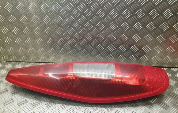 Mitsubishi Colt Rear/tail lights MR957373