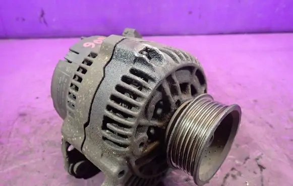 Volkswagen Transporter - Caravelle T4 Generator/alternator 