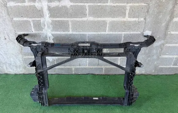 Audi A1 Radiator support slam panel 8XA805588
