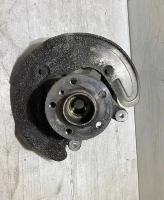 Mini One - Cooper F56 F55 Front wheel bearing hub 6876644