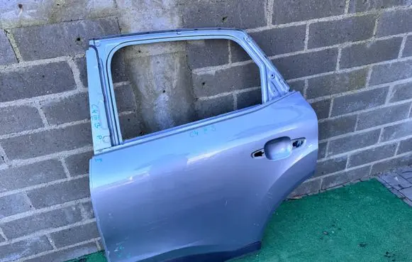 Citroen C4 III e-C4 Rear door 