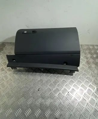 Volkswagen Touareg II Glove box 7P1857097AB