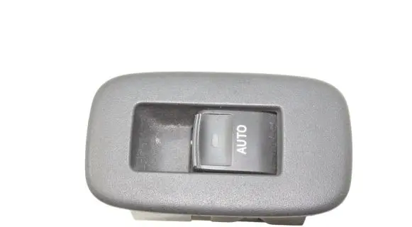 Toyota Auris 150 Electric window control switch