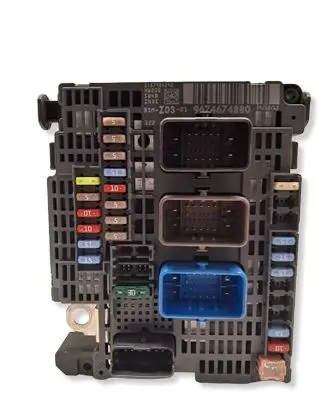 Citroen C4 II Picasso BSM Control unit 9674674880