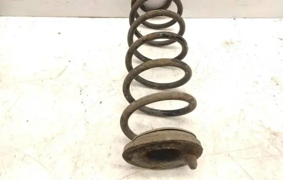 Audi A3 S3 A3 Sportback 8P Rear coil spring
