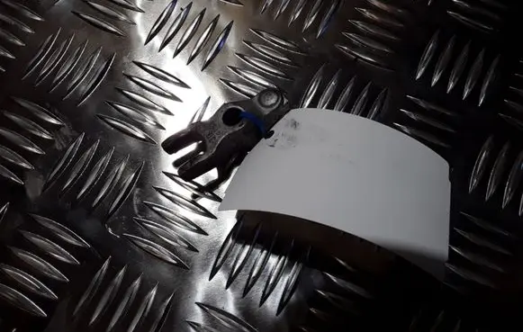 Fuel Injector clamp holder