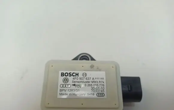 Audi A6 S6 C6 4F ESP acceleration yaw rate sensor 4F0907637A