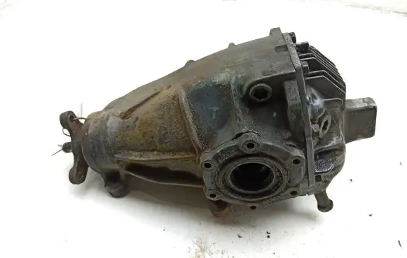 Mercedes-Benz 250 280 C CE W114 Rear differential 1153511301 369