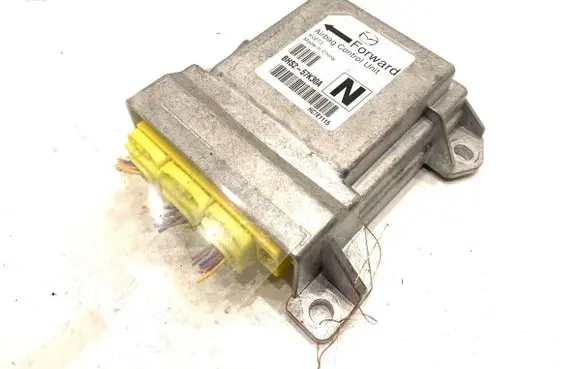 Mazda 3 II Airbag deployment crash/impact sensor BHS2-57K30A