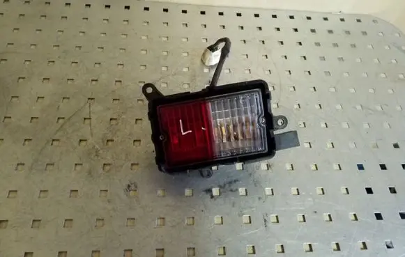 Mitsubishi Pajero Rear bumper light 
