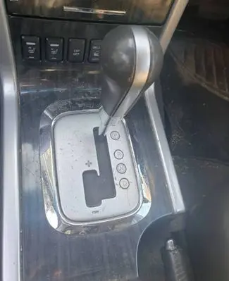 Nissan Navara D40 Automatic gearbox