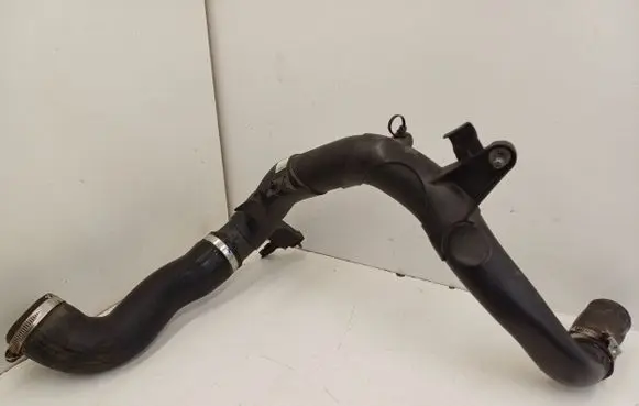 Audi TT TTS RS Mk3 8S Intercooler hose/pipe 5Q0145840