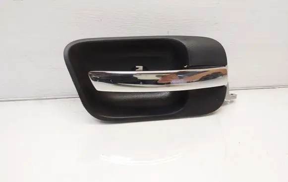 Chrysler 300 - 300C Front door interior handle