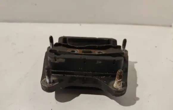 Audi A6 S6 C6 4F Gearbox mount 