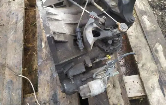Ford Mondeo Mk III Manual 7 speed gearbox 