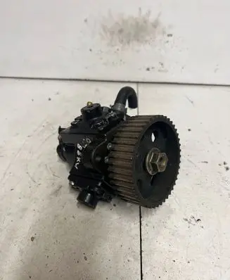 Opel Zafira B Fuel injection high pressure pump 0055193731 0445010097