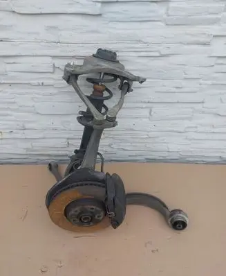 Audi A5 8T 8F Front wheel hub spindle knuckle