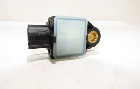 Hyundai i30 Airbag deployment crash/impact sensor 959203k000