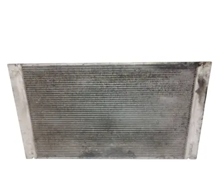 BMW 5 E60 E61 Coolant radiator 7787440