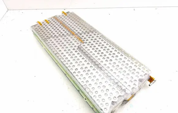 Tesla Model S Hybrid / Electric Car Battery Cell 104655380