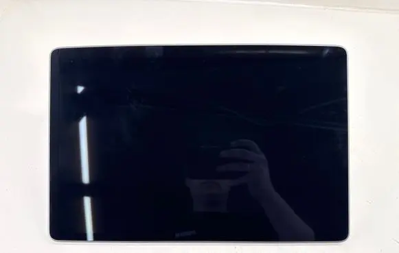Tesla Model 3 Screen/display/small screen 108954300K 151677900C