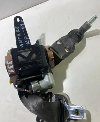 Opel Antara Front seatbelt