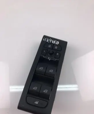 Volvo XC40 Electric window control switch 31456056
