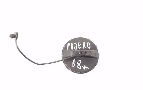 Mitsubishi Pajero Fuel tank filler cap 