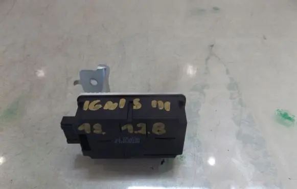 Suzuki Ignis ESP acceleration yaw rate sensor 3716062R00
