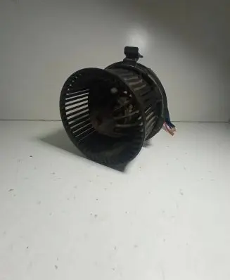 Nissan Micra Heater fan/blower F667217D