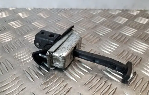 Ford Focus Rear door check strap stopper