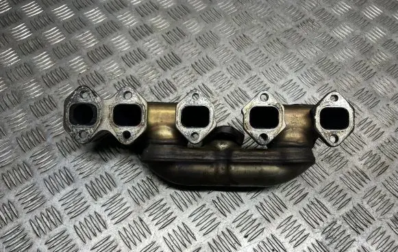 Exhaust manifold