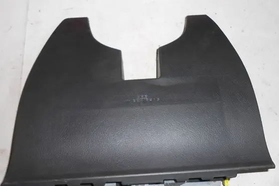 Toyota Corolla Verso AR10 Knee airbag