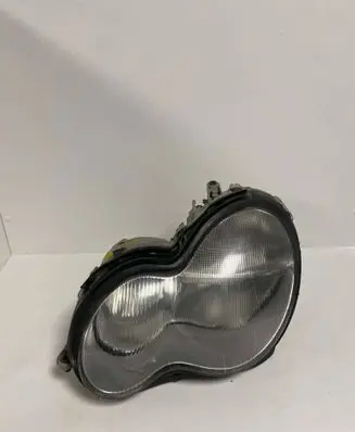 Mercedes-Benz C W203 Headlight/headlamp A2038200761 0301166601